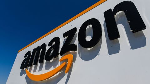 Amazon le géant de la tech, au cœur d'acerbes critiques